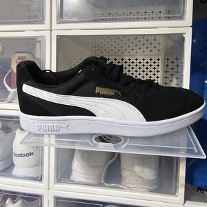 Puma Men's Black and White Sneakers
